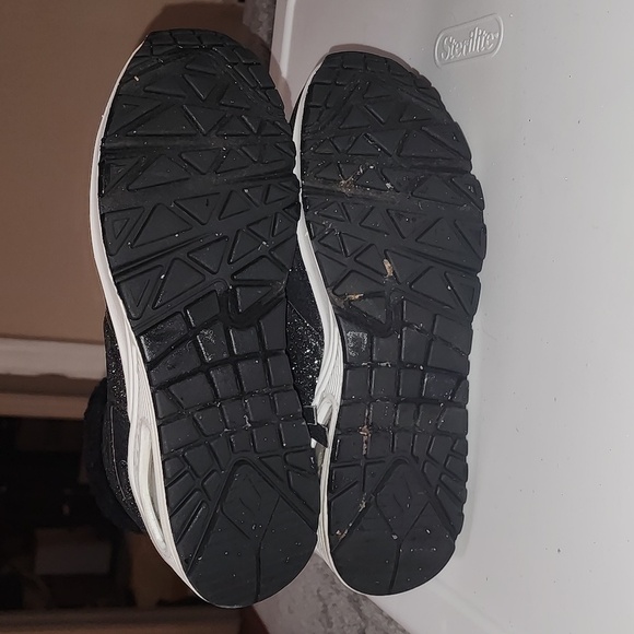 Womens Skechers Black Glitter Sneakers size 5 - Picture 9 of 12